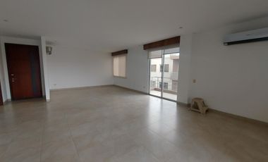 Venta de departamento en km 3.5 vía a Samborondón
