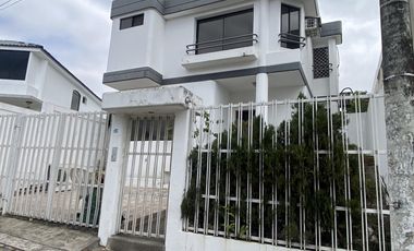 Casa en alquiler, Ceibos Norte  SolG