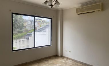 Casa en alquiler, Ceibos Norte  SolG