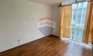 DEPARTAMENTO EXCELENTE ESTADO EN LOTA