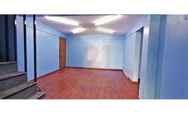 Venta Oficinas 4 Privados  - 2 Baños  Membrillar
