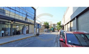 Venta Oficinas 4 Privados  - 2 Baños  Membrillar