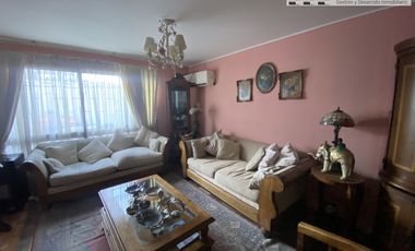 Propiedad comercial en avenida Freire.