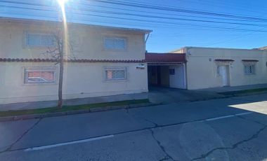 Casa comercial en Barrio el Tenis