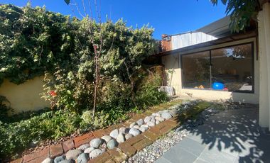 Casa comercial en Barrio el Tenis