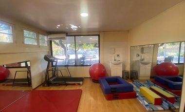 Casa comercial en Barrio el Tenis