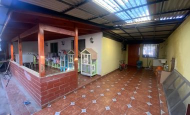 Casa en venta. Sector Manso de Velasco.