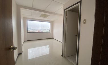 Oficinas en arriendo..