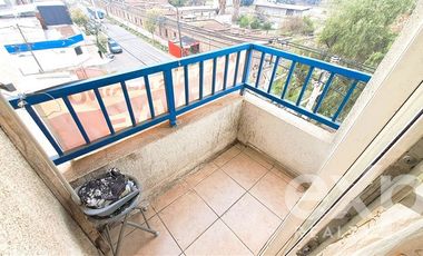 Departamento en Venta en O. Manuel Umaña con Arica