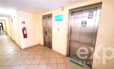 Departamento en Venta en O. Manuel Umaña con Arica