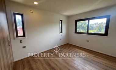 Hermosa casa nueva en Santo Domingo