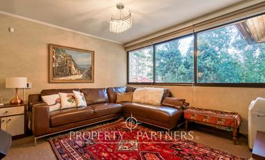 Cómoda, amplia y linda casa, en excelente ubicación