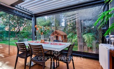 Cómoda, amplia y linda casa, en excelente ubicación