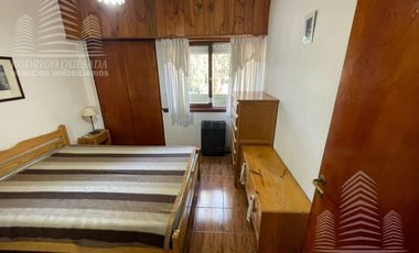 Excelente departamento 2 ambientes con cochera cubierta!!