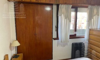 Excelente departamento 2 ambientes con cochera cubierta!!