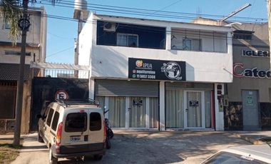 Local en venta - 15 Ambientes - Florencio Varela