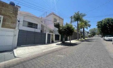 Casa en renta ideal para oficina  cerca de Embajada Americana