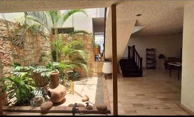 Casa en renta ideal para oficina  cerca de Embajada Americana