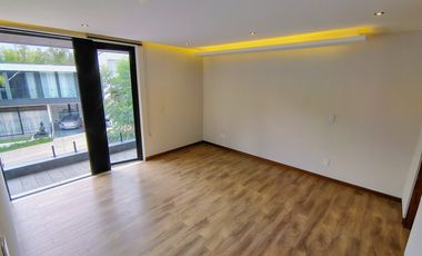 Casa de Lujo en Bosques del Lago