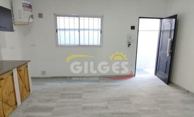 Alquiler de PH 2 ambientes en Ramos Mejia planta baja con patio