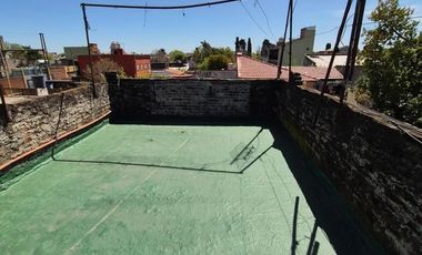 PH en venta - 3 Dormitorios 1 Baño - Ciudadela