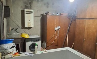 OPORTUNIDAD - ESQUINA COMERCIAL - EVA PERON AL 5200