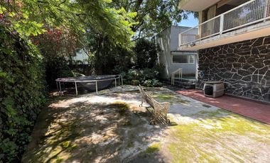 Casa en Venta para Remodelar / Jardines del Pedregal