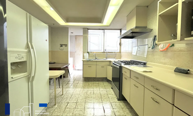 RENTA DE CASA CON JARDÍN EN COLONIA LOMAS DE TECAMACHALCO