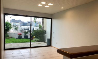 CASA EN VENTA CON SEGURIDAD EN HACIENDA DE LAS PALMAS,  INTERLOMAS