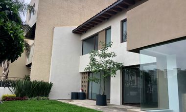 CASA EN VENTA CON SEGURIDAD EN HACIENDA DE LAS PALMAS,  INTERLOMAS