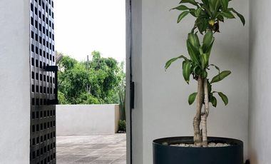 CASA EN VENTA CON SEGURIDAD EN HACIENDA DE LAS PALMAS,  INTERLOMAS