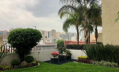 CASA EN VENTA CON SEGURIDAD EN HACIENDA DE LAS PALMAS,  INTERLOMAS