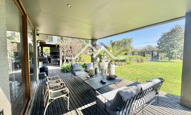 VENTA CASA EN PIEDRA ROJA. MEDITERRANEA 5 DORMITORIOS