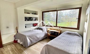 VENTA CASA EN PIEDRA ROJA. MEDITERRANEA 5 DORMITORIOS