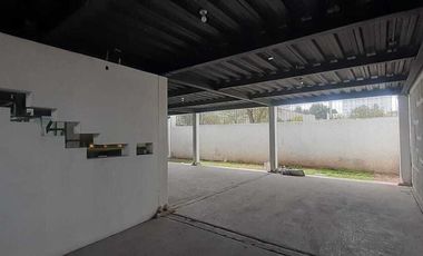 EN RENTA SAN LORENZO TEPALTITLAN, EDIFICIO DE 2 PLANTASTOLUCA