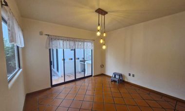 CASA EN VENTA EN LOMAS 4TA. SECC.