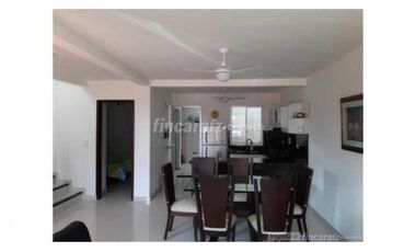 Casa En La Mesa Conjunto cerrado Altavista