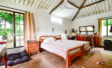 Venta o Permuta Casa Campestre Condominio el Agrado, Manizales