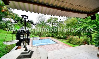 Venta o Permuta Casa Campestre Condominio el Agrado, Manizales