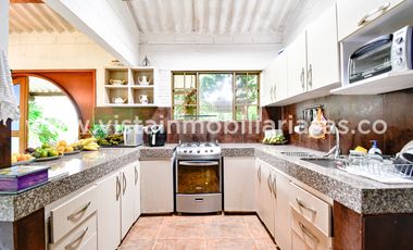 Venta o Permuta Casa Campestre Condominio el Agrado, Manizales