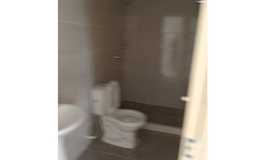 SE  ARRIENDA   APARTAMENTO 2 PISO EN CUBA