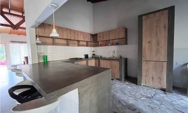 SE VENDE FINCA EN COPACABANA