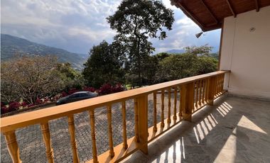 SE VENDE FINCA EN COPACABANA