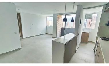 Vendo Moderno apto piso alto para estrenar en Itagüí/Ditaires