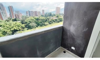 Vendo Moderno apto piso alto para estrenar en Itagüí/Ditaires