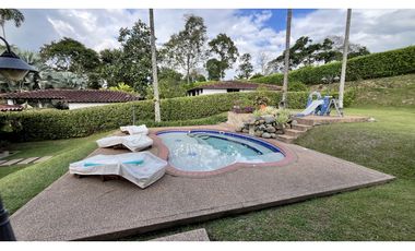 VENTA DE CASA CAMPESTRE EN ARMENIA, QUINDO, COLOMBIA