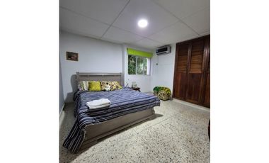 EN VENTA CASA DE 2 NIVELES EN VILLA SANTOS - BARRANQUILLA