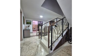 EN VENTA CASA DE 2 NIVELES EN VILLA SANTOS - BARRANQUILLA