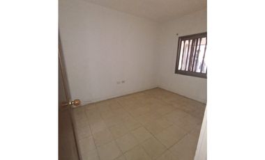 ALQUILER CASA EN 2 PISO
