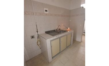 ALQUILER CASA EN 2 PISO